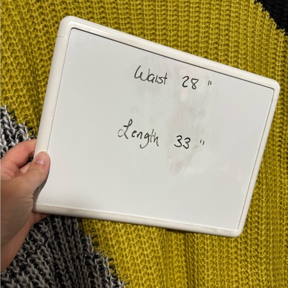 NWT Oversized Chunky Knit Cardigan Grandpa Sweater Women’s Size Large Mustard - Picture 6 of 6